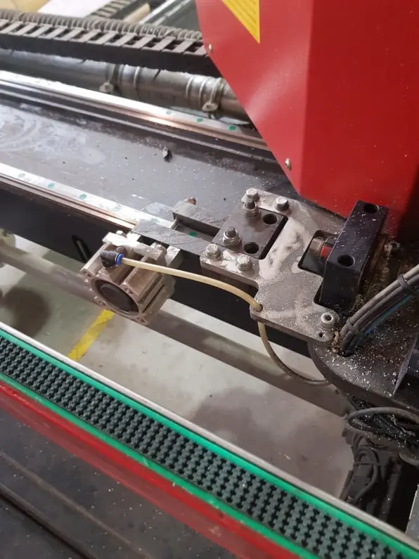 Diagnostyka rozjazdu głowicy maszyny GRAF FF - Serwis maszyn łódź – naprawa maszyn łódź – naprawa maszyn przemysłowych – automatyka przemysłowa – sterowania maszyn łódź – elektry