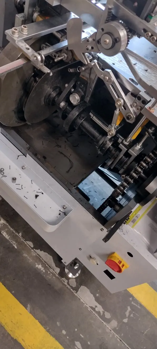 naprawa - regulacja noży, ustawienie, wymiana kowadeł maszyny wiążącej sznurek - Serwis maszyn łódź – naprawa maszyn łódź – naprawa maszyn przemysłowych