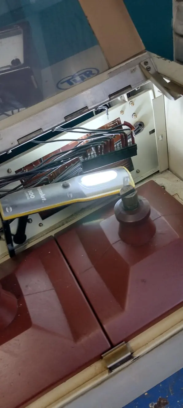 naprawa testera oleju transformatorowego - łódź - naprawa maszyn łódź - serwis techniczny łodź