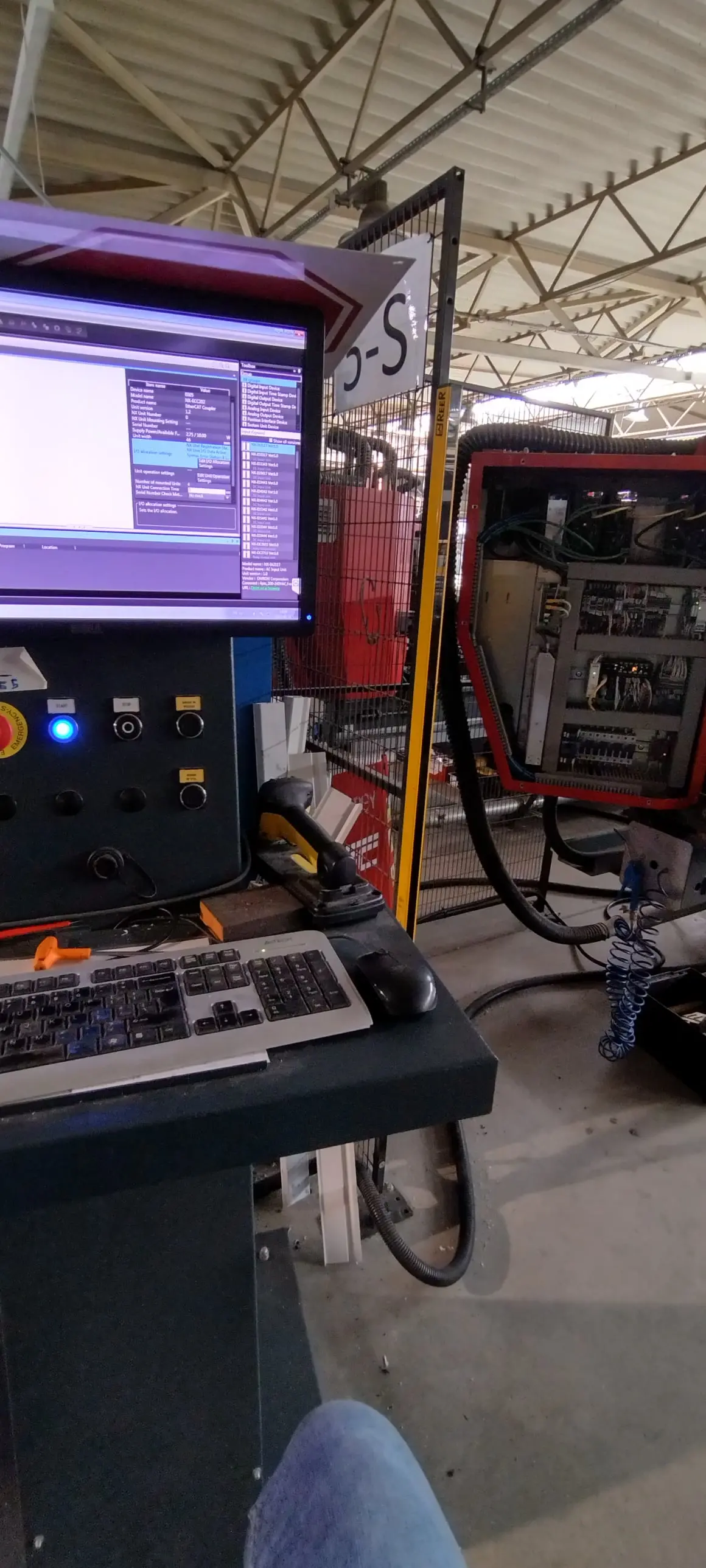 Zgrzewarka 4 głowicowa FIMTEC FF - diagnoza i naprawa działania głowicy 4 - Serwis maszyn łódź – naprawa maszyn łódź – naprawa maszyn przemysłowych – automatyka przemysłowa